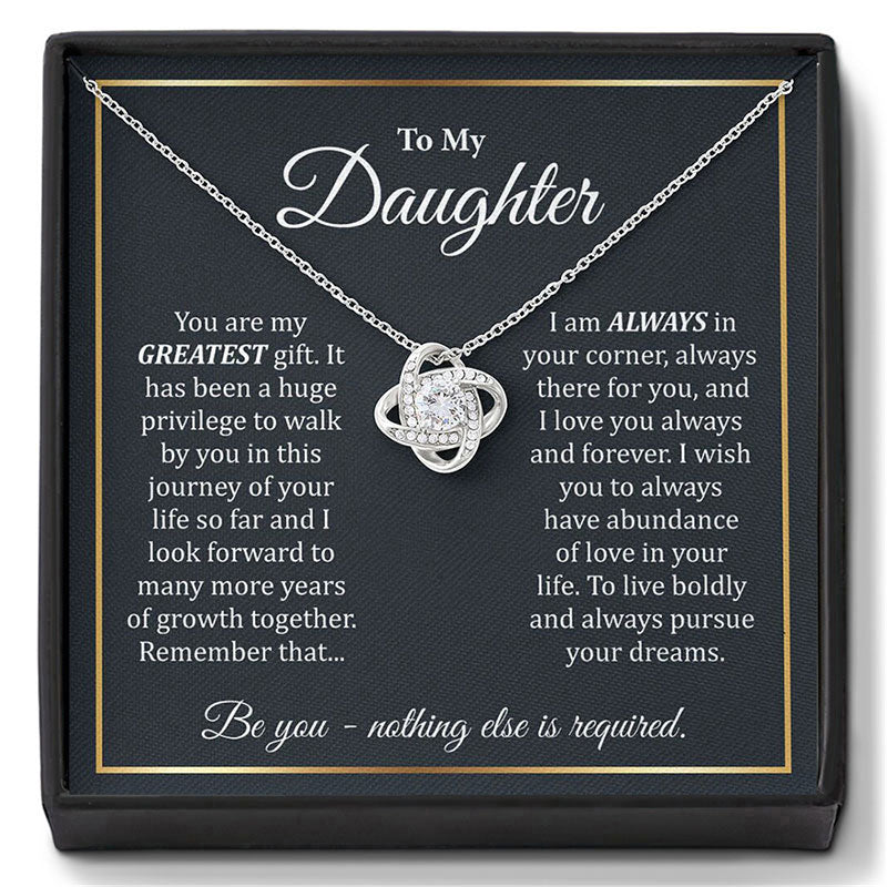 👪"Heart of Love" Necklace – A Sentimental Gift for Your Daughter🍀