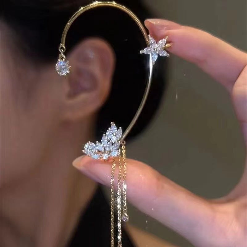 ✨🦋 Zirconia earrings with a butterfly design💖✨